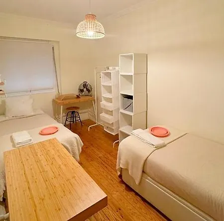 Bed & Breakfast Majesticlara Lisbon